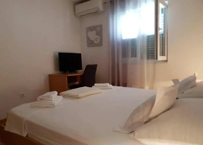 App 2+2 Nizic Appartement