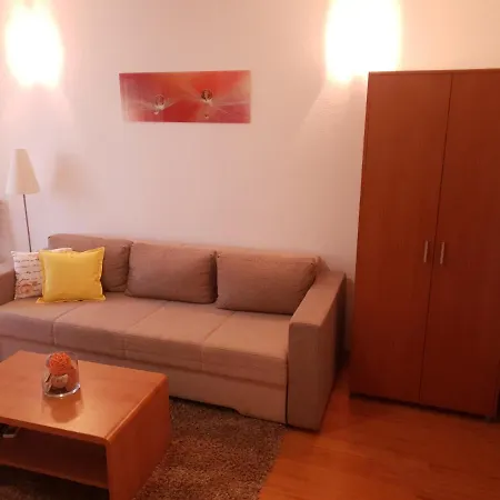 Apartament App 2+2 Nizic